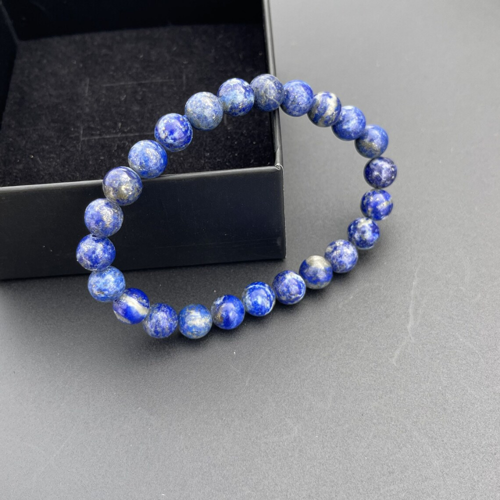 Mantra Bracelet - Lapis Lazuli natural stones