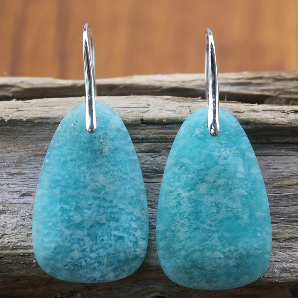 Ottilia glitter earrings - natural jade stone