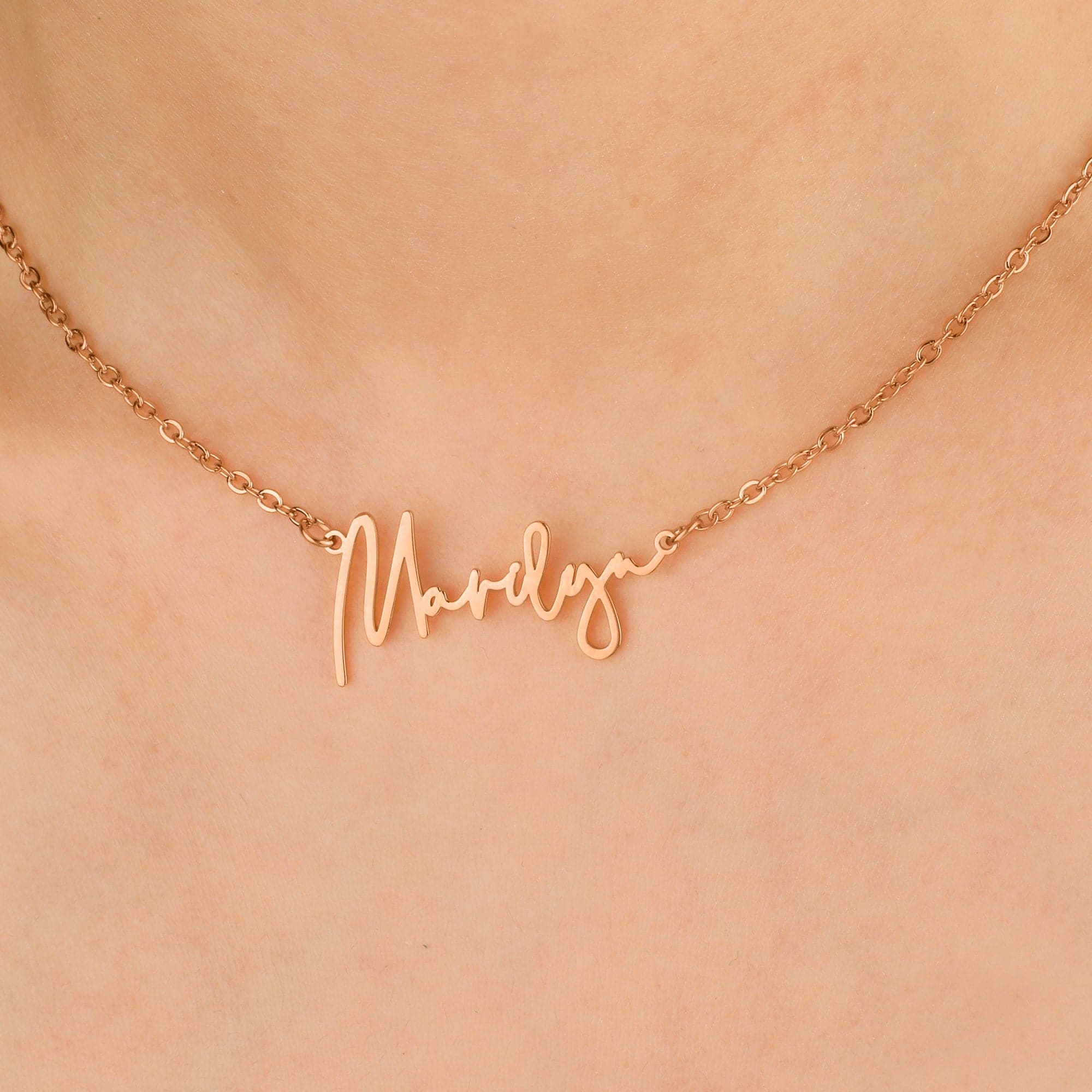 Monroe Name Necklace